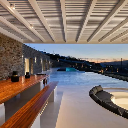 Villa Manhattan By Blanco Villas